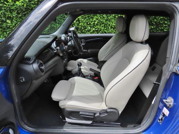Used MINI Hatch GY19OVP 15