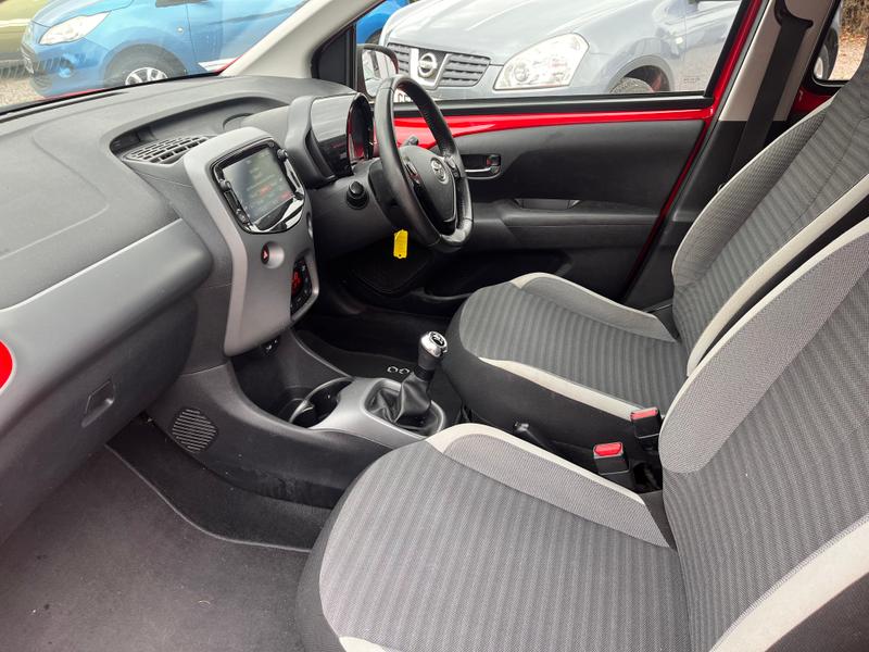 Used Toyota Aygo FY20VPO 6