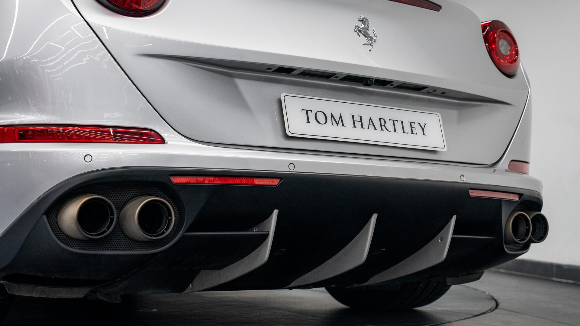 Ferrari California Photo 815f4772-1c09-4fb3-9f08-2b6019c7eaea.jpg