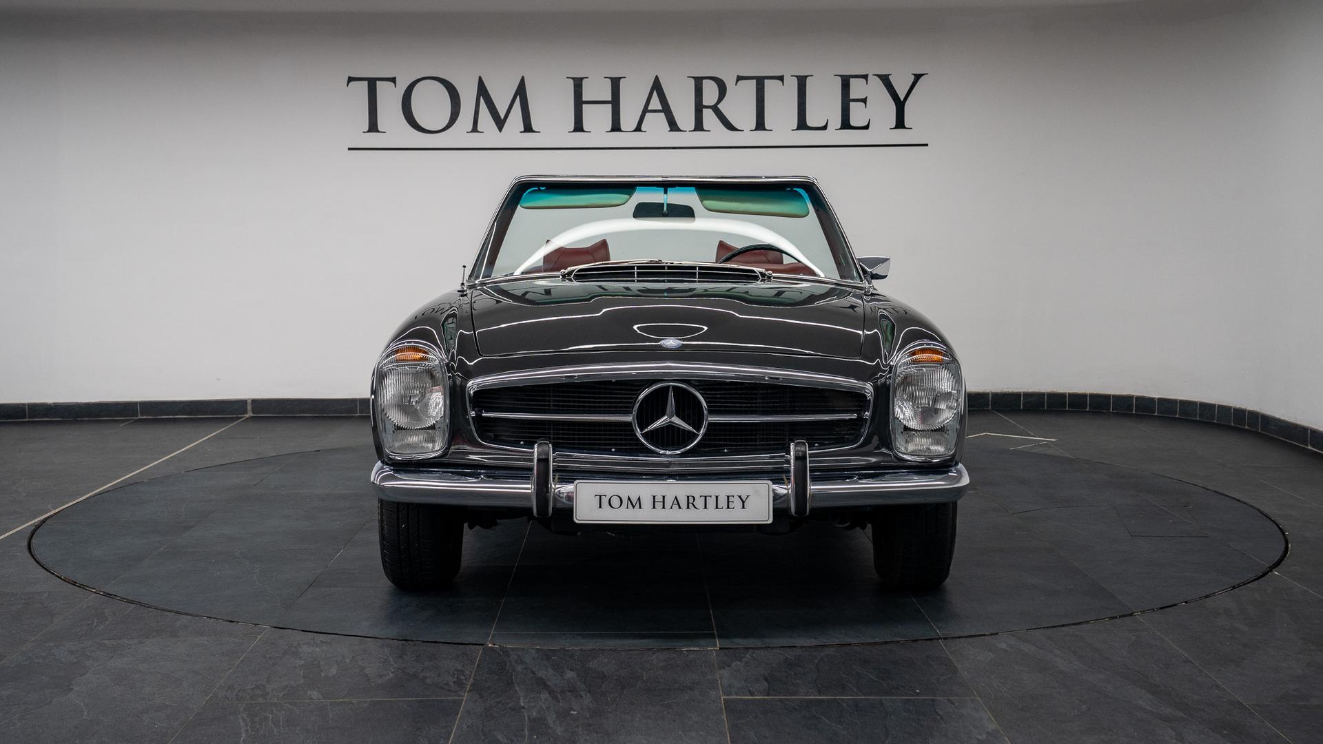 Mercedes-Benz 280 SL Photo 8163a18c-5515-4713-92a0-d51198c4d23c.jpg