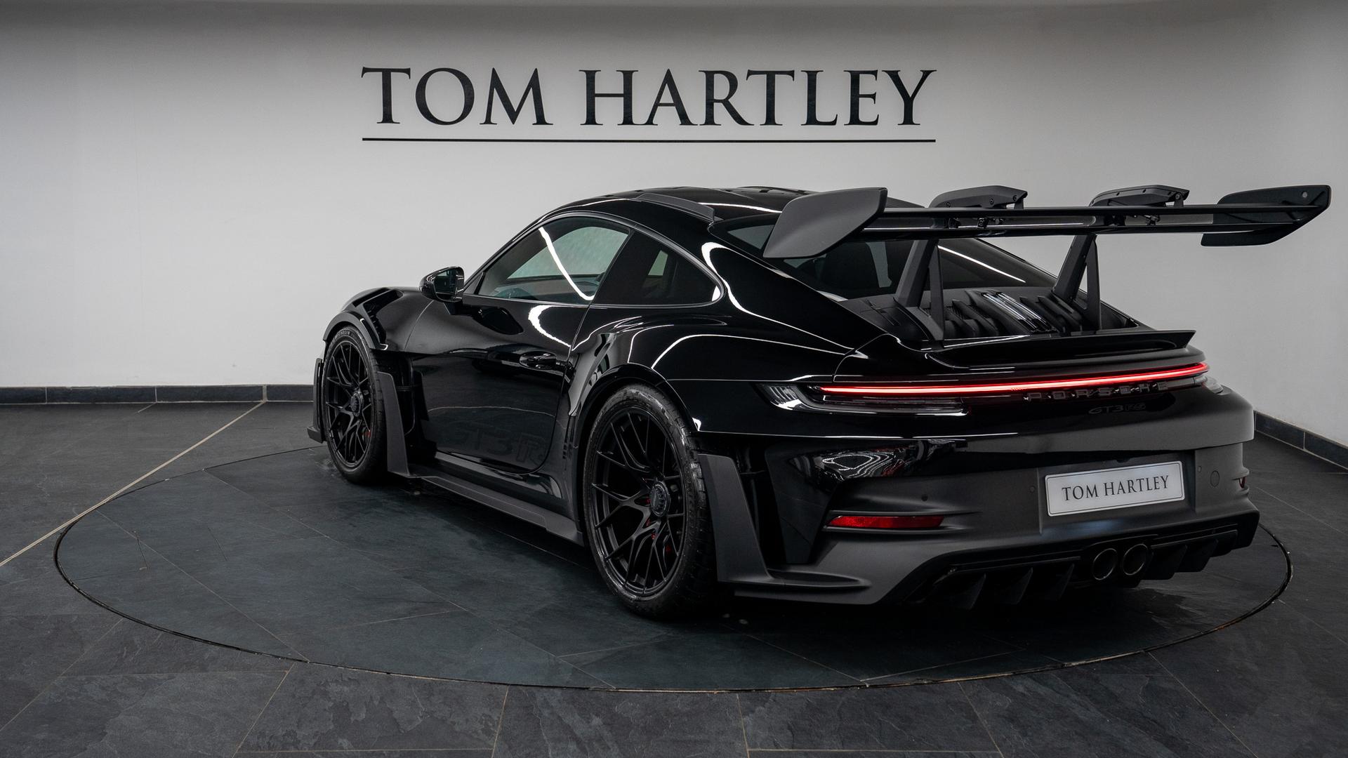 Porsche 911 Photo 8173ba55-8ff7-4564-bf43-61813ef0562f.jpg