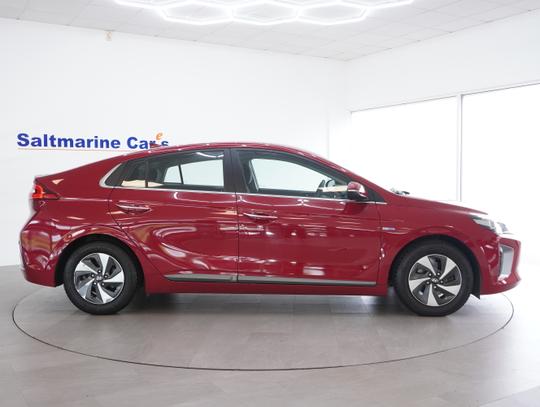 Hyundai IONIQ Photo 818891be-d2a0-43b0-9a90-9d766ed1a363.jpg