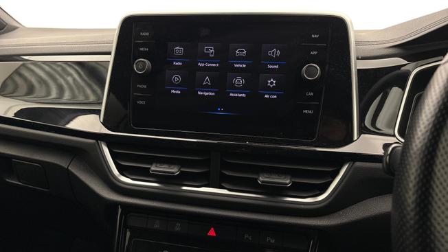 VOLKSWAGEN T-Roc Photo 8
