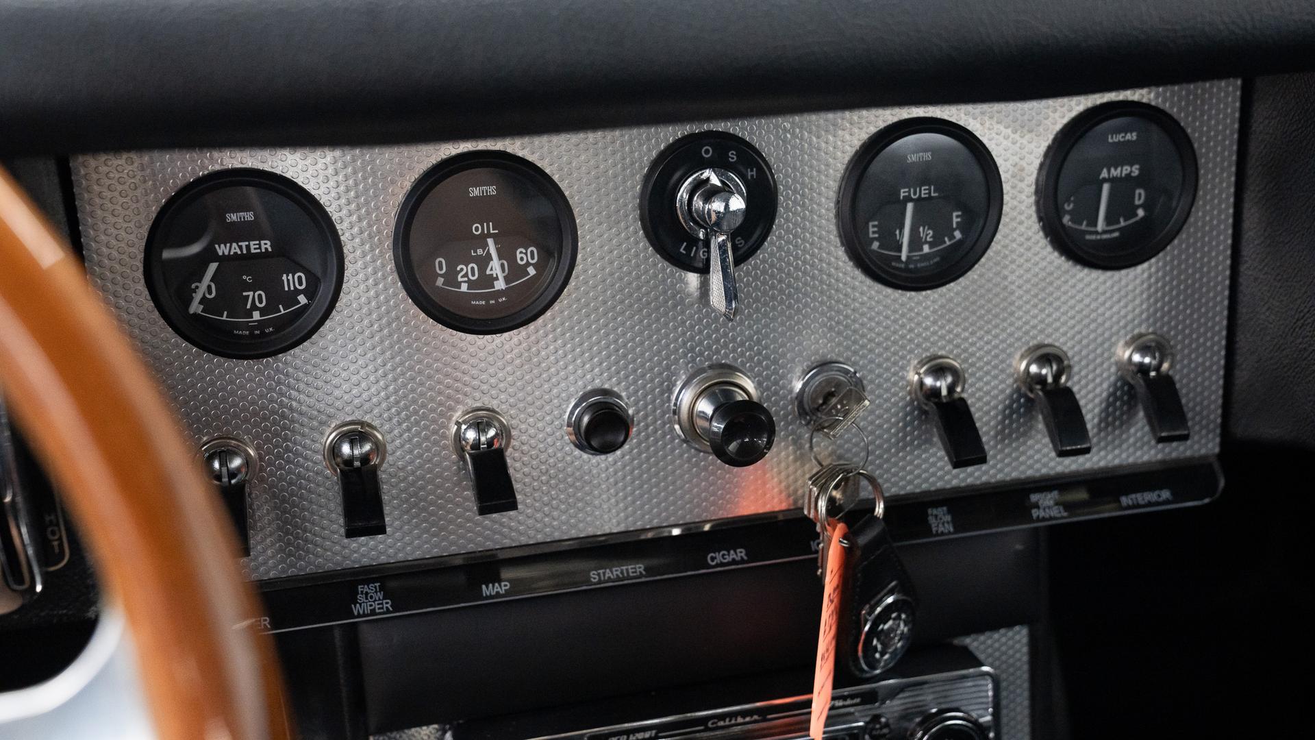 Jaguar E-Type Series I Coupe Photo 818a8e46-1931-4ee1-aa28-4a5b97eed73e.jpg