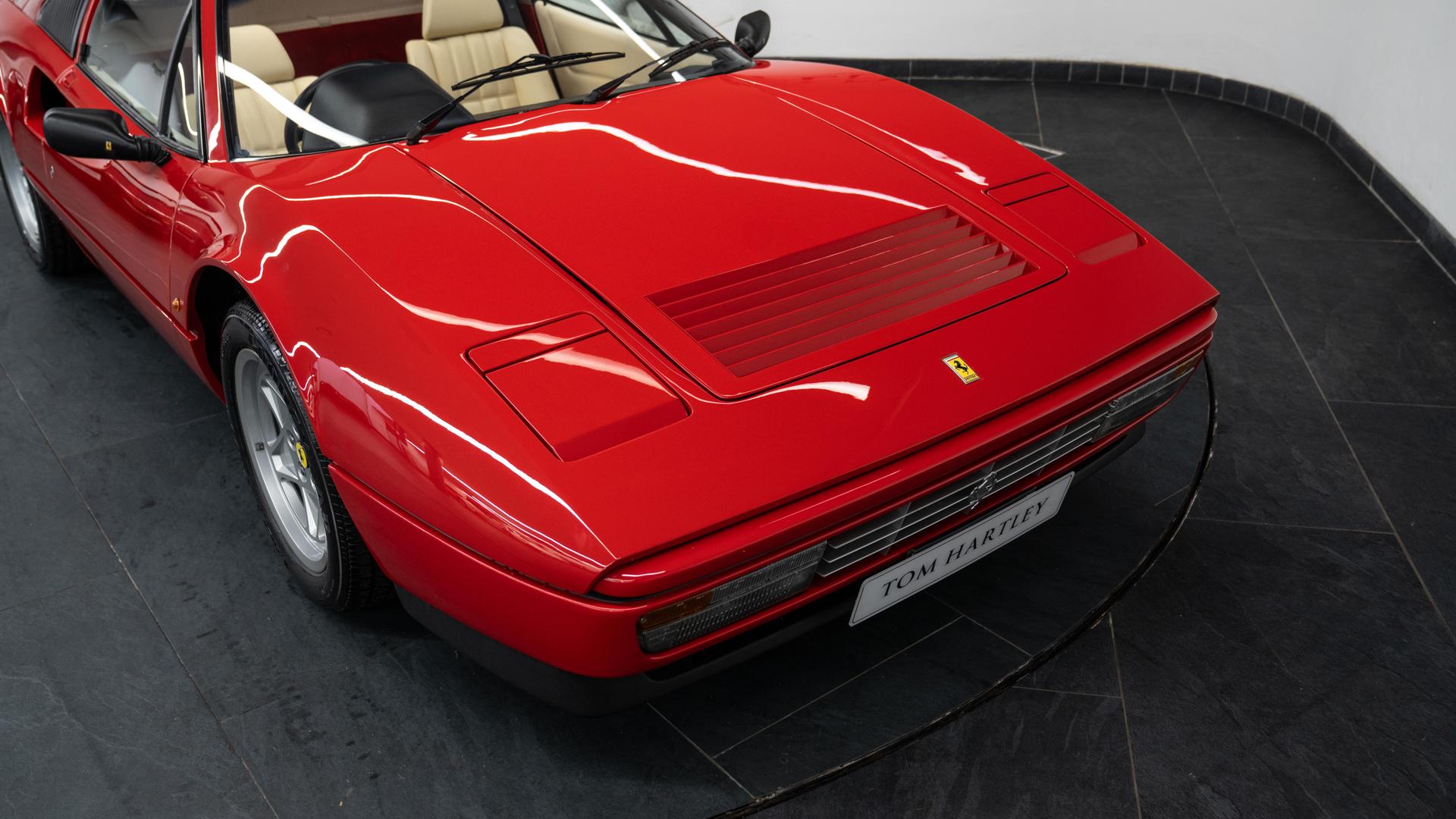 Ferrari 328 Photo 8197400f-af7a-4ead-b39a-0f66fcb4dcfe.jpg