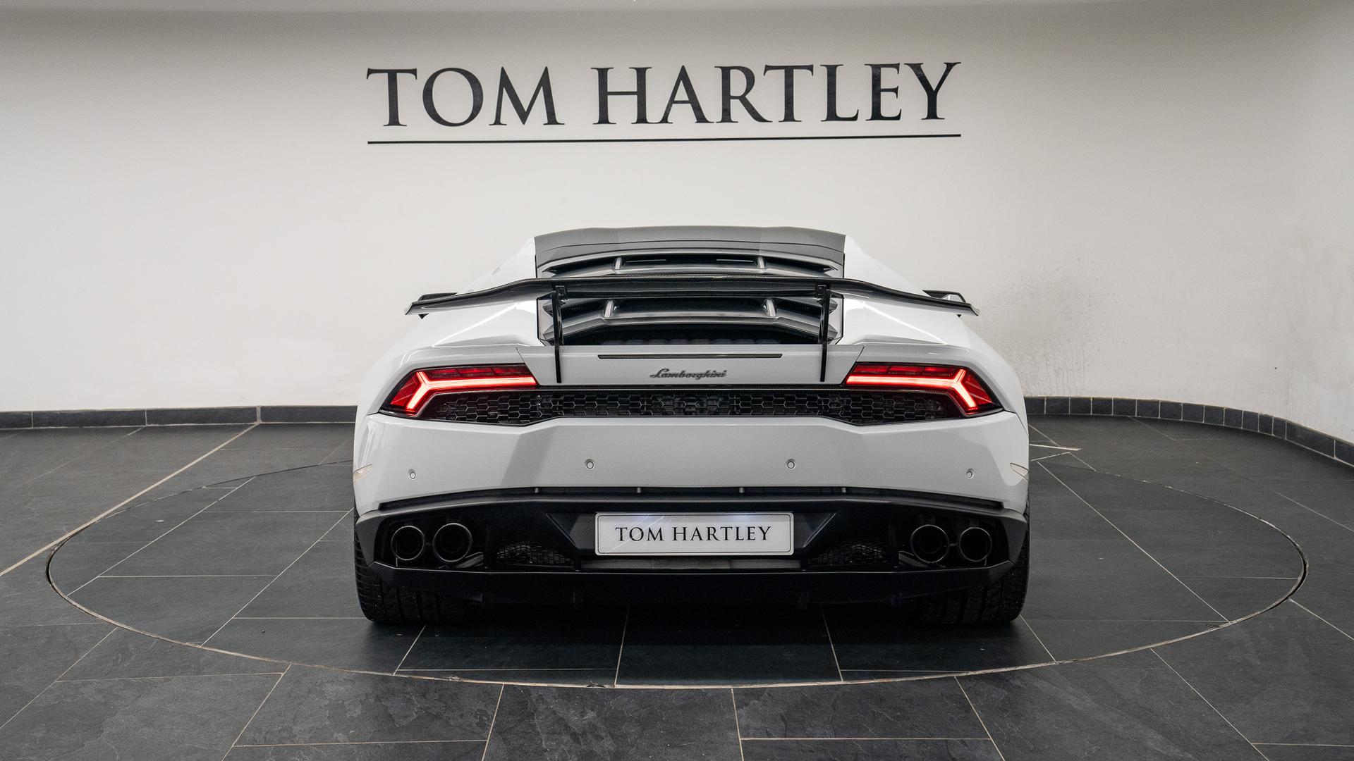 LAMBORGHINI Huracan Photo 81ad4dae-9280-4f30-b004-fda4217b3629.jpg