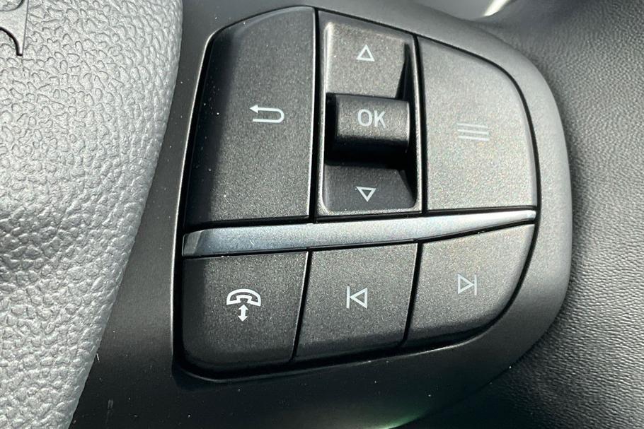 Used Ford TRANSIT COURIER COURIERTREND5 18