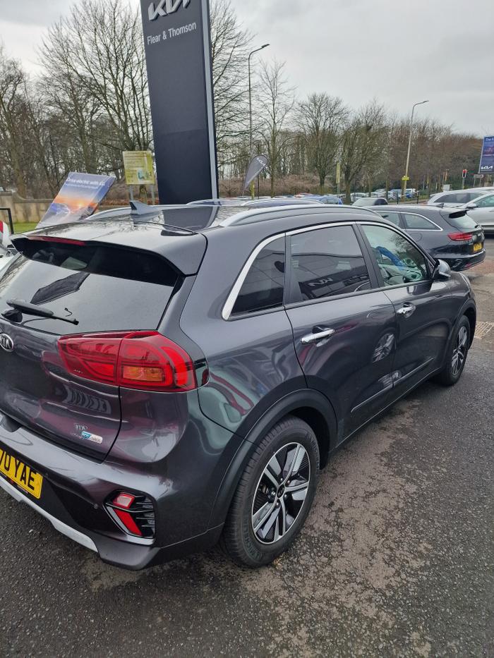 Kia Niro 1.6 GDi 2 in Graphite £18,295