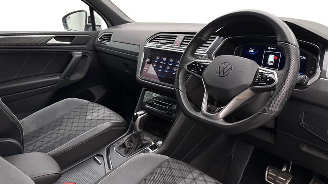 VOLKSWAGEN Tiguan Photo 6