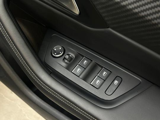 Peugeot 508 Photo 81ce5d91-4ff6-498c-a270-fedc78222b82.jpg