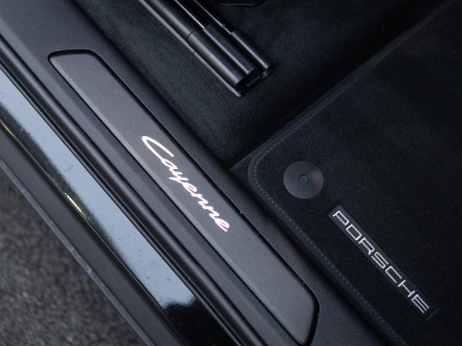 PORSCHE Cayenne Photo 29