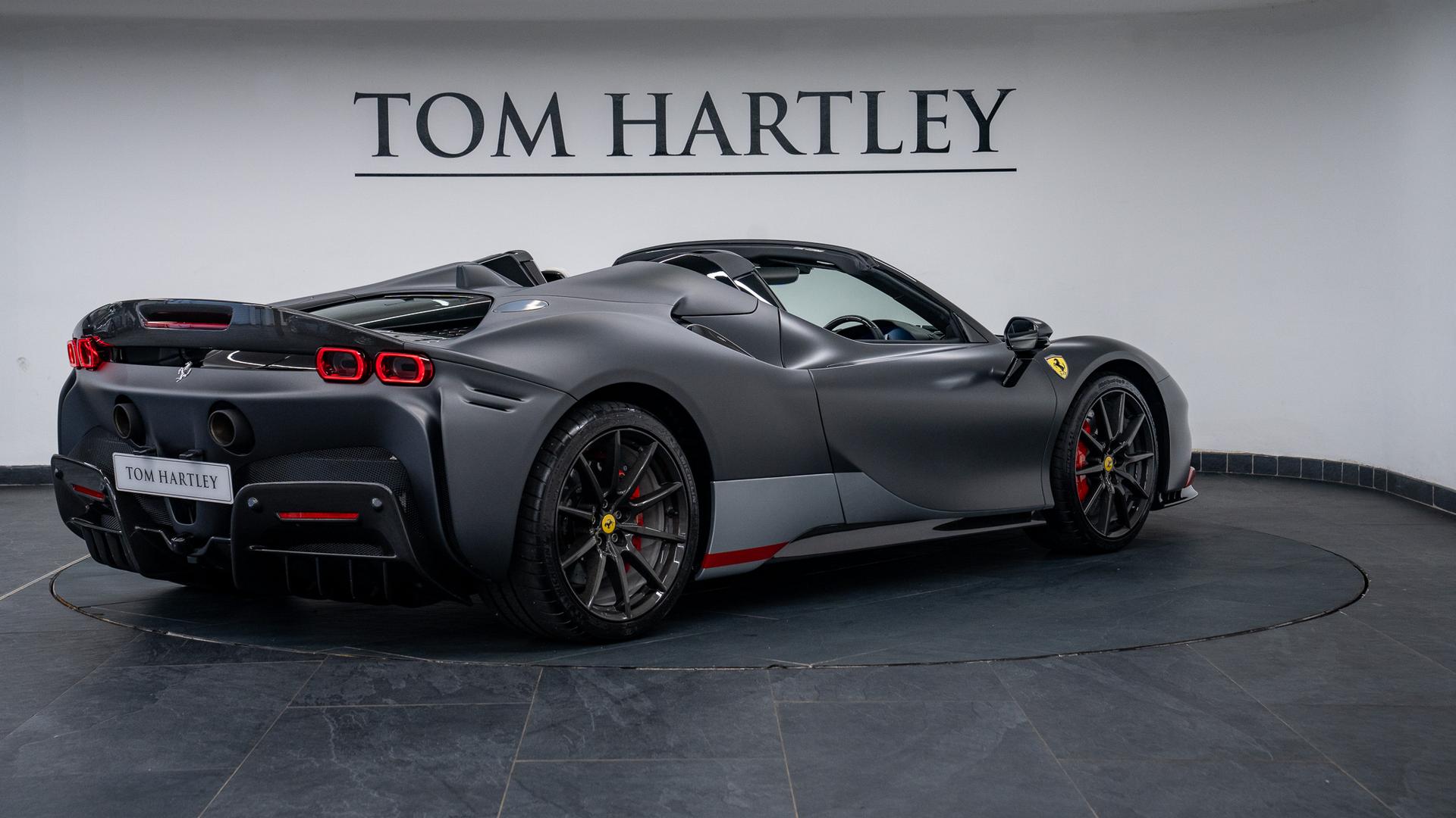 Ferrari SF90 Spider Assetto Fiorano Photo 81e8297c-1360-4f4e-bf11-4c95a73b295e.jpg