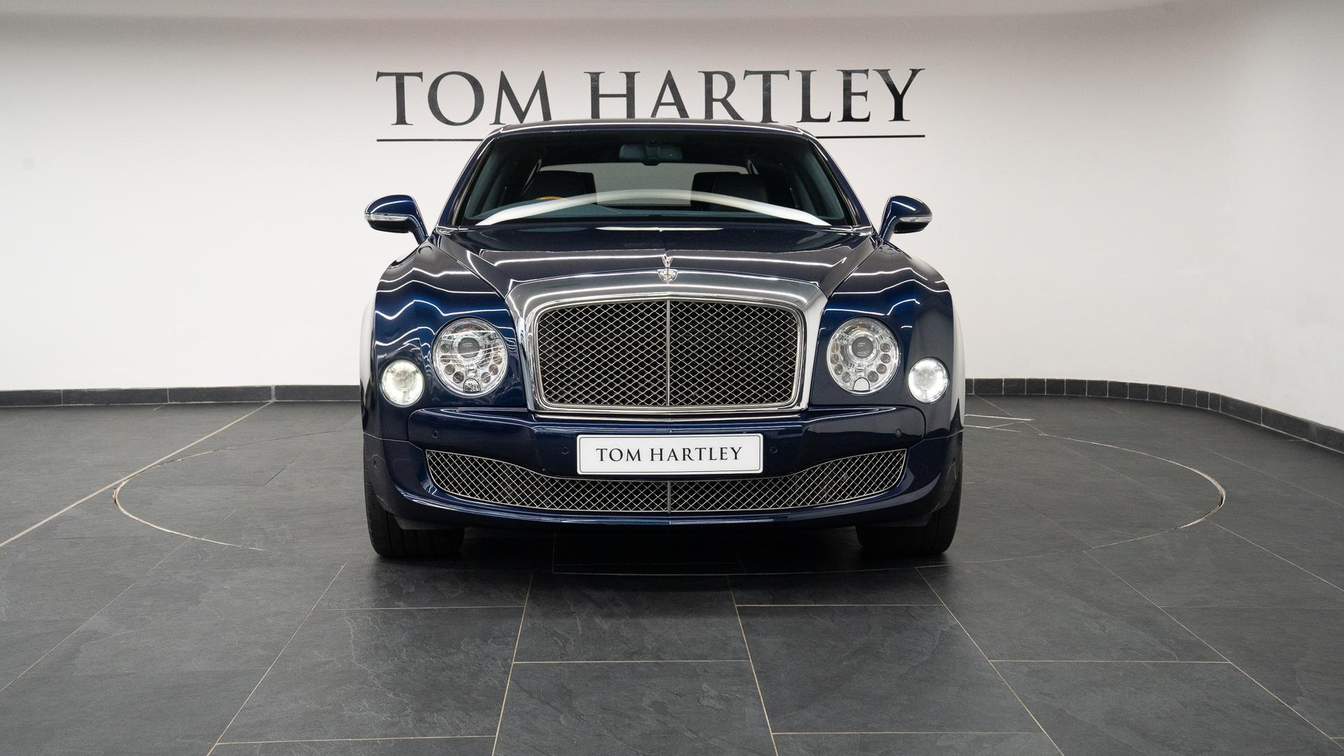 Bentley Mulsanne Photo 81f40505-49af-4c5b-9538-4f6efd201ebb.jpg