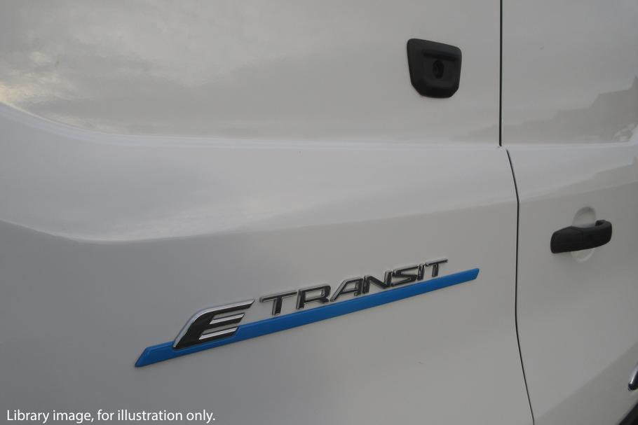 Used Ford E-TRANSIT 9