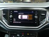 Volkswagen T-Roc Photo 12