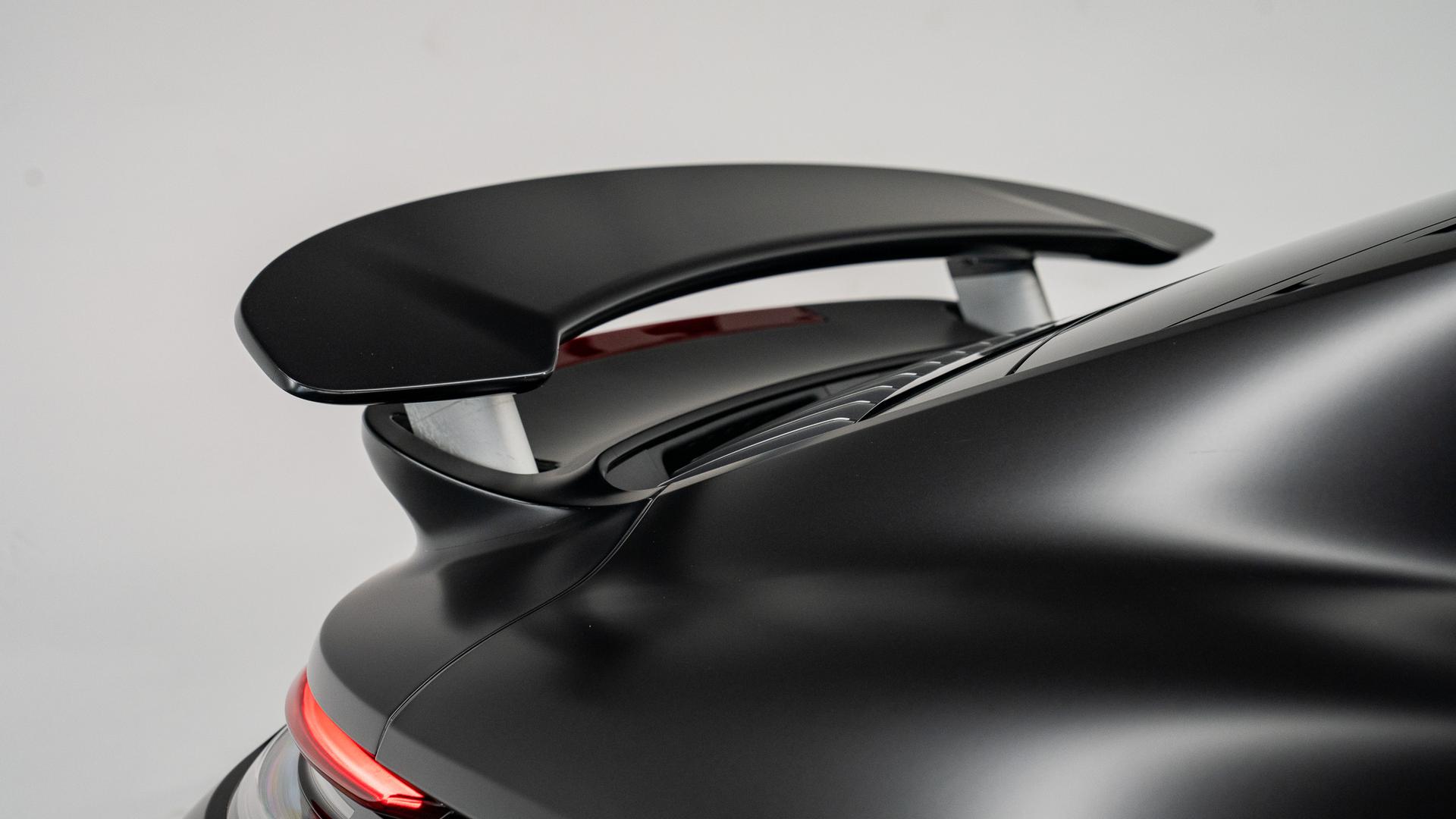 Porsche 911 Photo 820f8e66-97cf-4663-859b-370fbd152c42.jpg