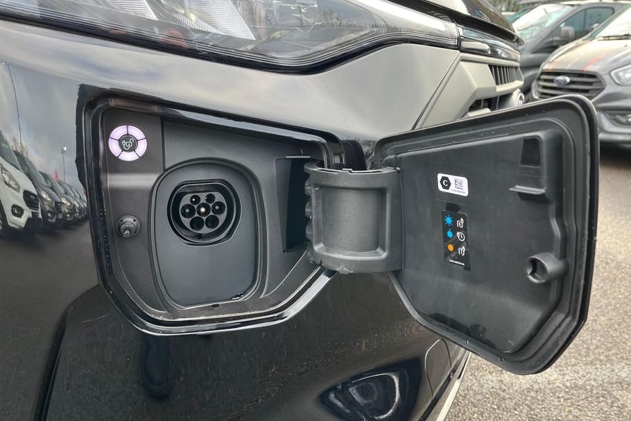 Used Ford CUSTOM CUSTOMPHEV16 23