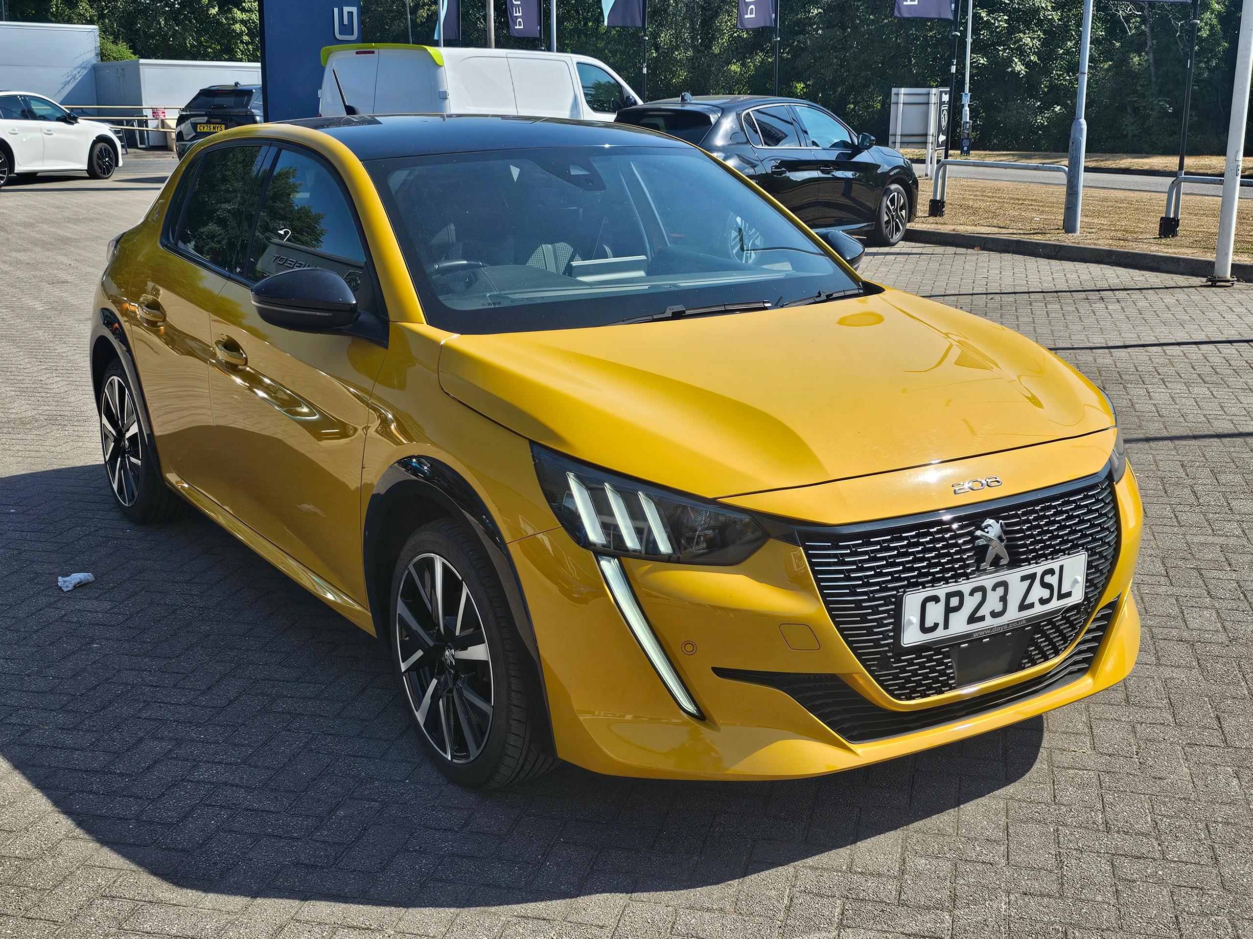 2023 PEUGEOT 208