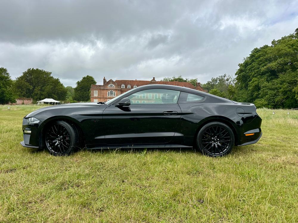 Used Ford Mustang MD68VLS 2
