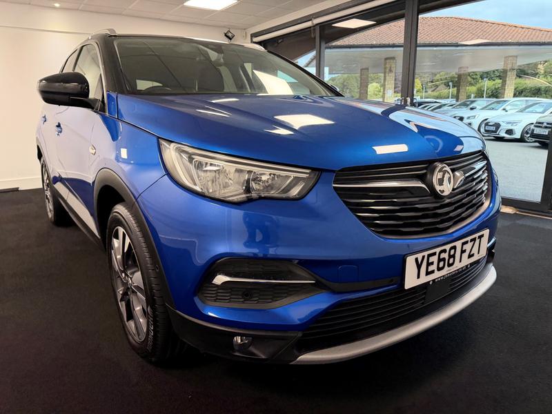Vauxhall Grandland X Photo 823aedf1-2780-4b9a-a929-c90d972786c3.jpg