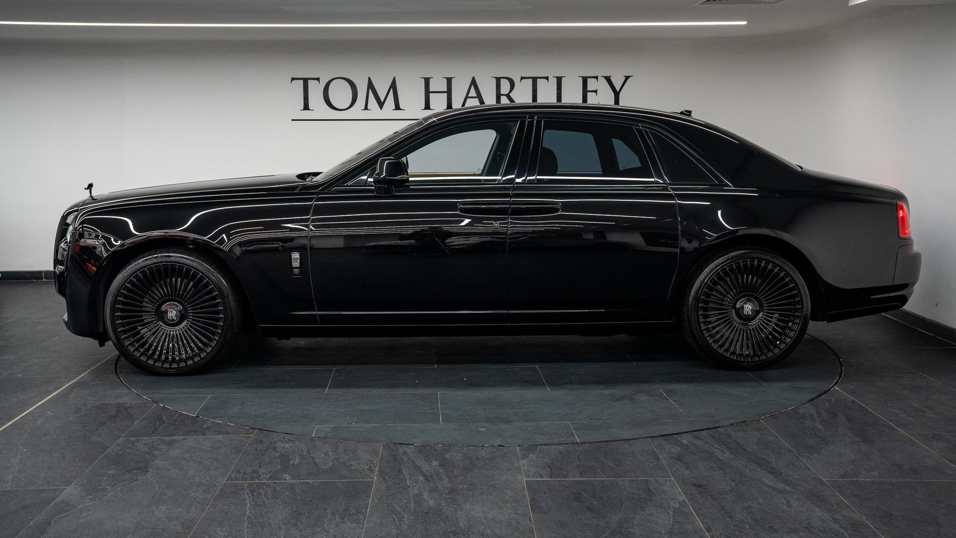 Rolls-Royce Ghost Photo 8253bac1-a5f4-4819-81fc-433e1033cbc2.jpg