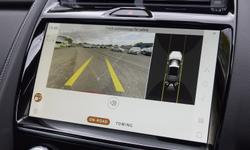 Jaguar E-PACE Photo 18