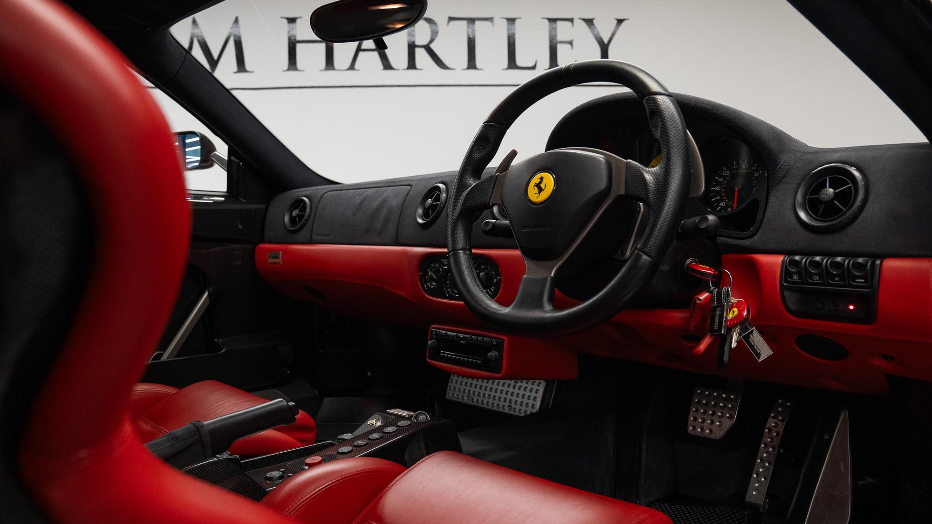 Ferrari 360 Photo 825f91ba-87b3-405e-a0a3-6cfea3225b69.jpg