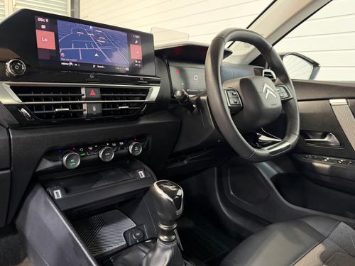 Citroen C4 Photo 8261320f-23bf-4037-82bb-c831e3a2a6b6.jpeg