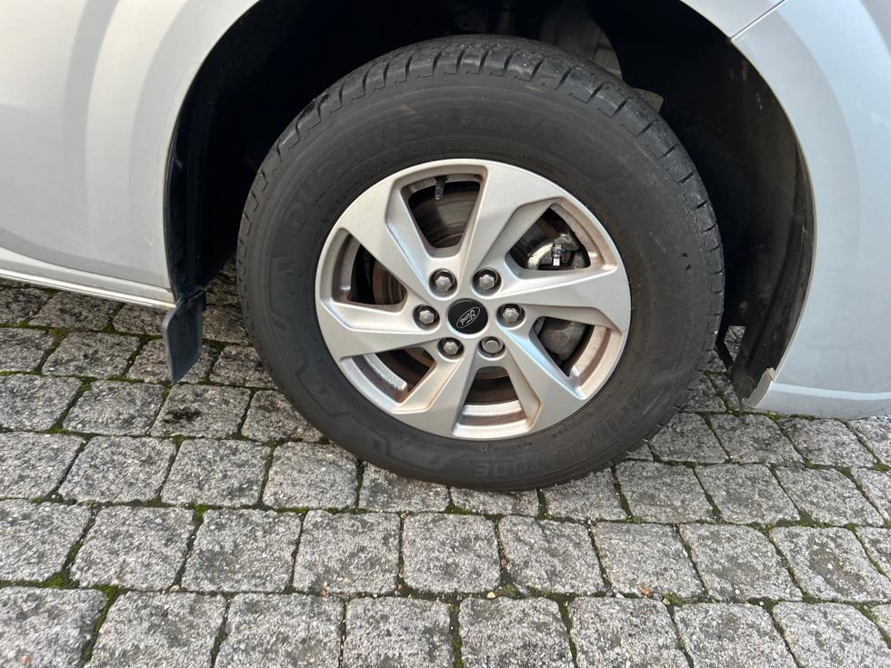 Ford Transit Custom Photo 8262904d-2895-4732-8e48-7bda94db9976.jpeg