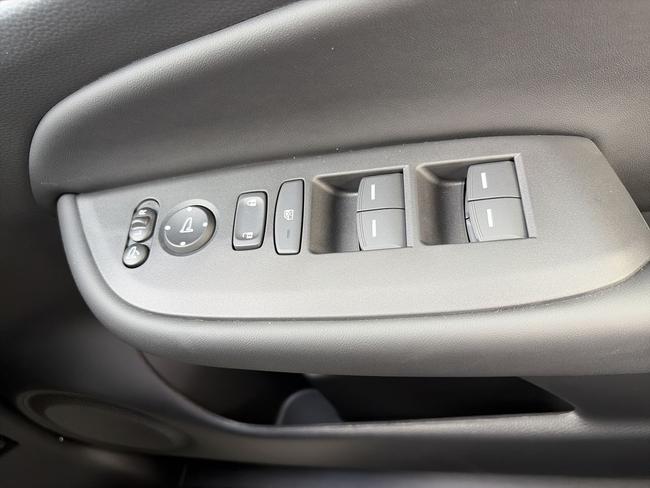 Honda Jazz Photo 8272e77a-5582-4cf1-8ce0-65dba405695f.jpg