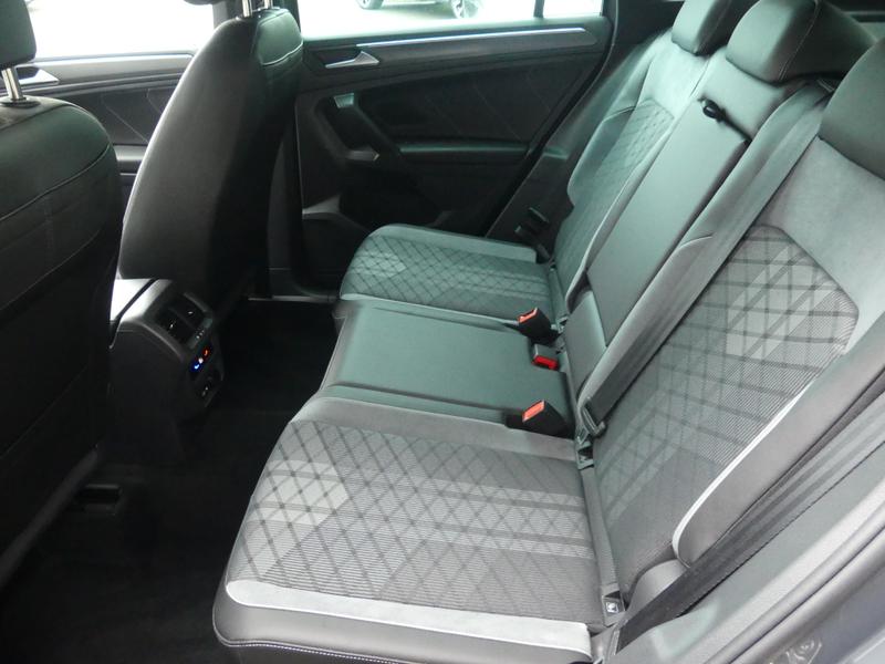 Volkswagen Tiguan Photo 828463c1-3fae-4ac5-beab-ce6cee05639b.jpg