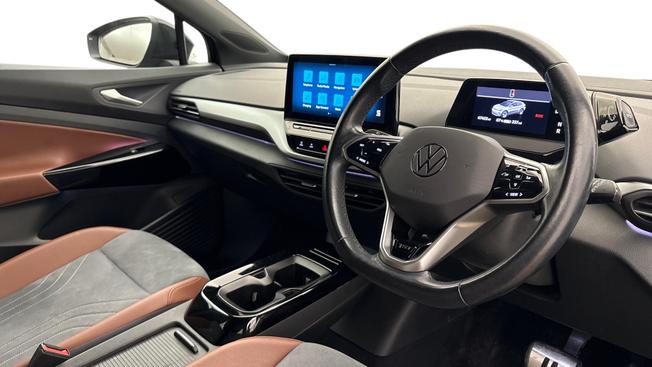 VOLKSWAGEN ID.4 Photo 6