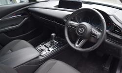 Mazda CX-30 Photo 2
