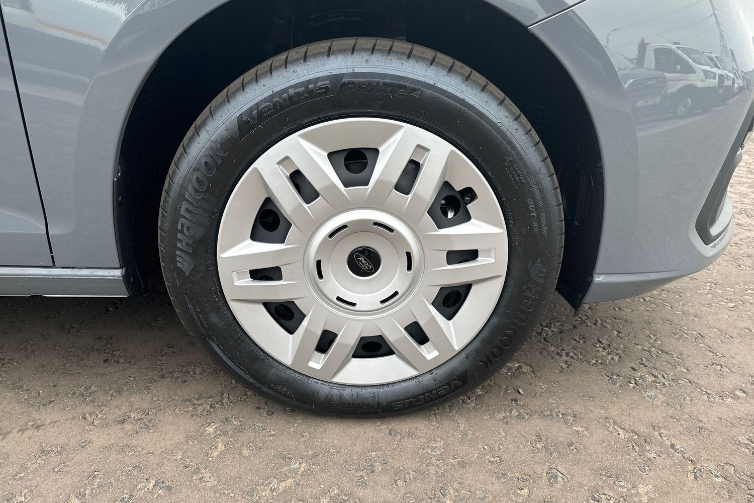 Ford TRANSIT CONNECT Photo 14