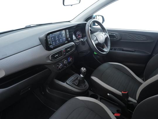 Hyundai i10 Photo 82aad50a-066e-453f-9e84-26a0b92443ce.jpg