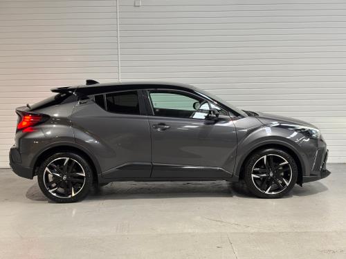 Toyota C-HR Photo 82abcb8e-ecac-4e4d-8404-089a3a8aedcb.jpeg