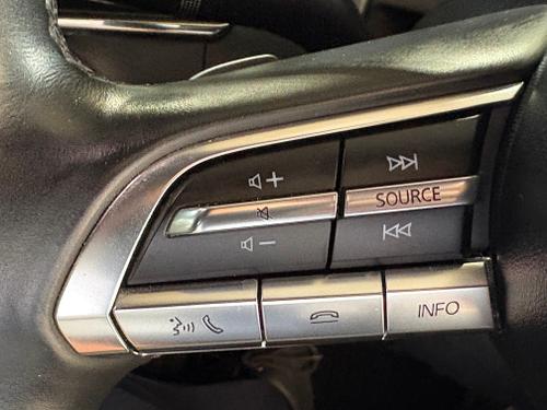 Mazda Mazda3 Photo 82adffbd-ba1e-43ae-ac17-b24a8a12d1b6.JPG