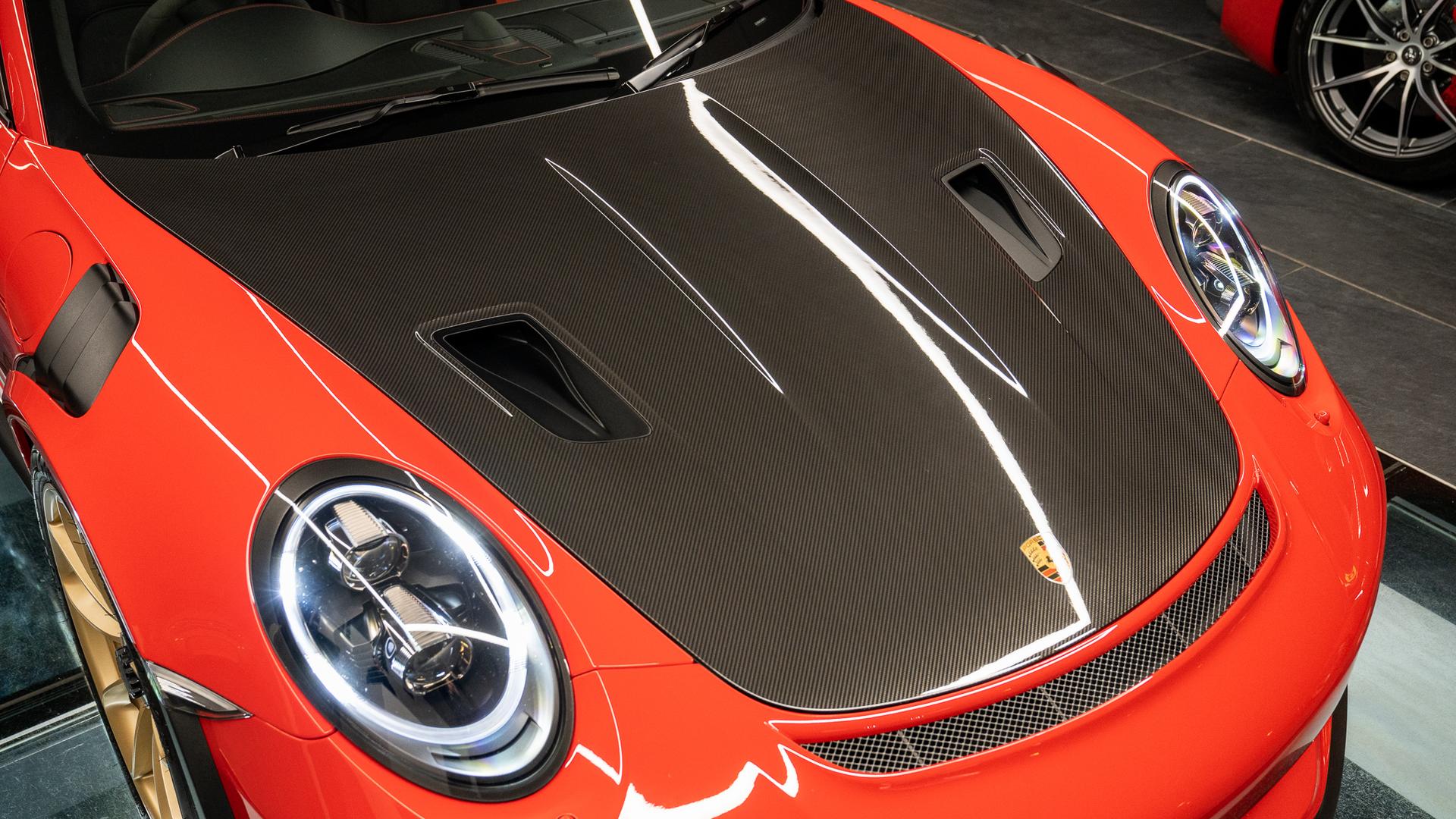 Porsche 911 Photo 82b0b942-2c3c-4ad5-a341-74f334ff511e.jpg