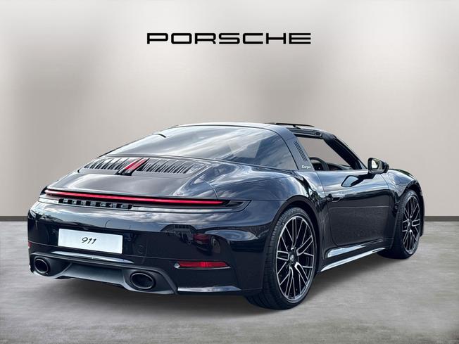 PORSCHE 911 Photo 13