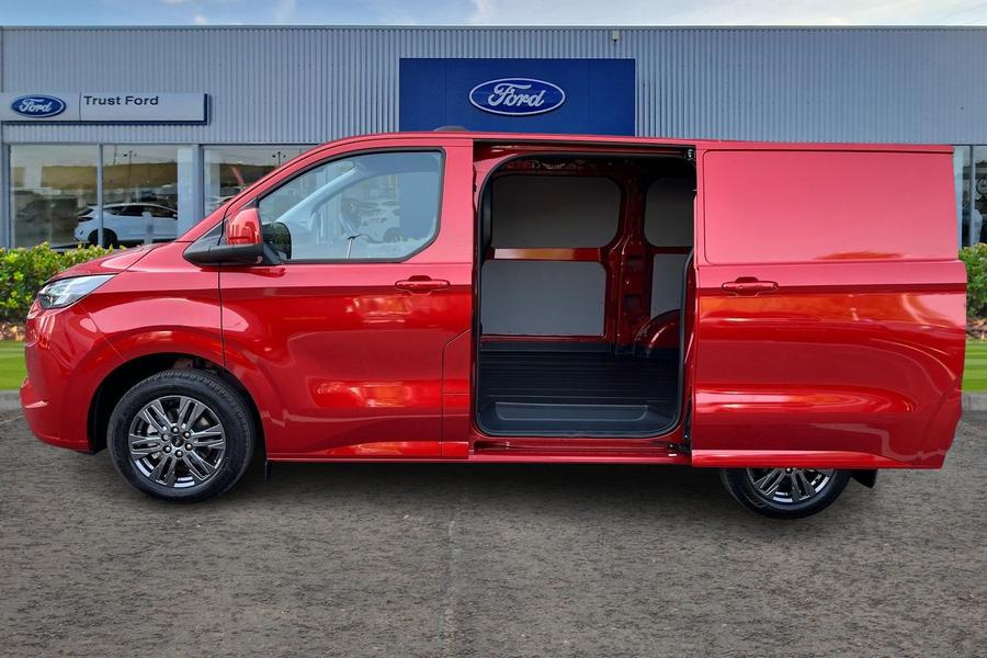 Ford TRANSIT CUSTOM Photo 82bb9e06-9f44-48b2-8d29-b51952d54daa.jpg