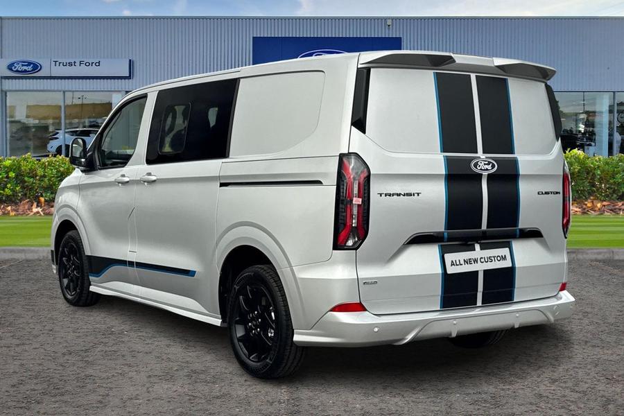 Ford TRANSIT CUSTOM Photo 82beed95-dc04-426a-84c7-fc71192766b8.jpg
