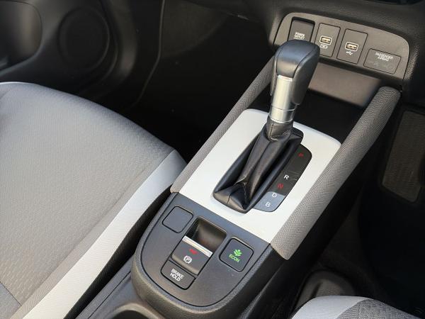 Honda Jazz Photo 18