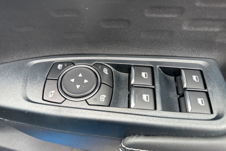 Ford RANGER Photo 82e5f08b-89fe-496a-9116-244c58f9cbc9.jpg