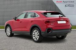 AUDI Q3 Photo 3