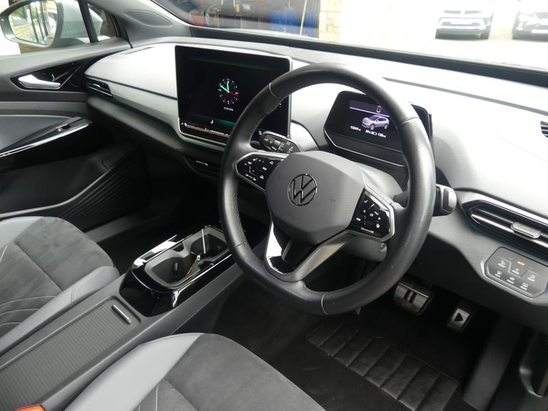 Volkswagen ID.4 Photo 82fbdaea-cbe9-4778-a966-481b7cb4716e.jpg