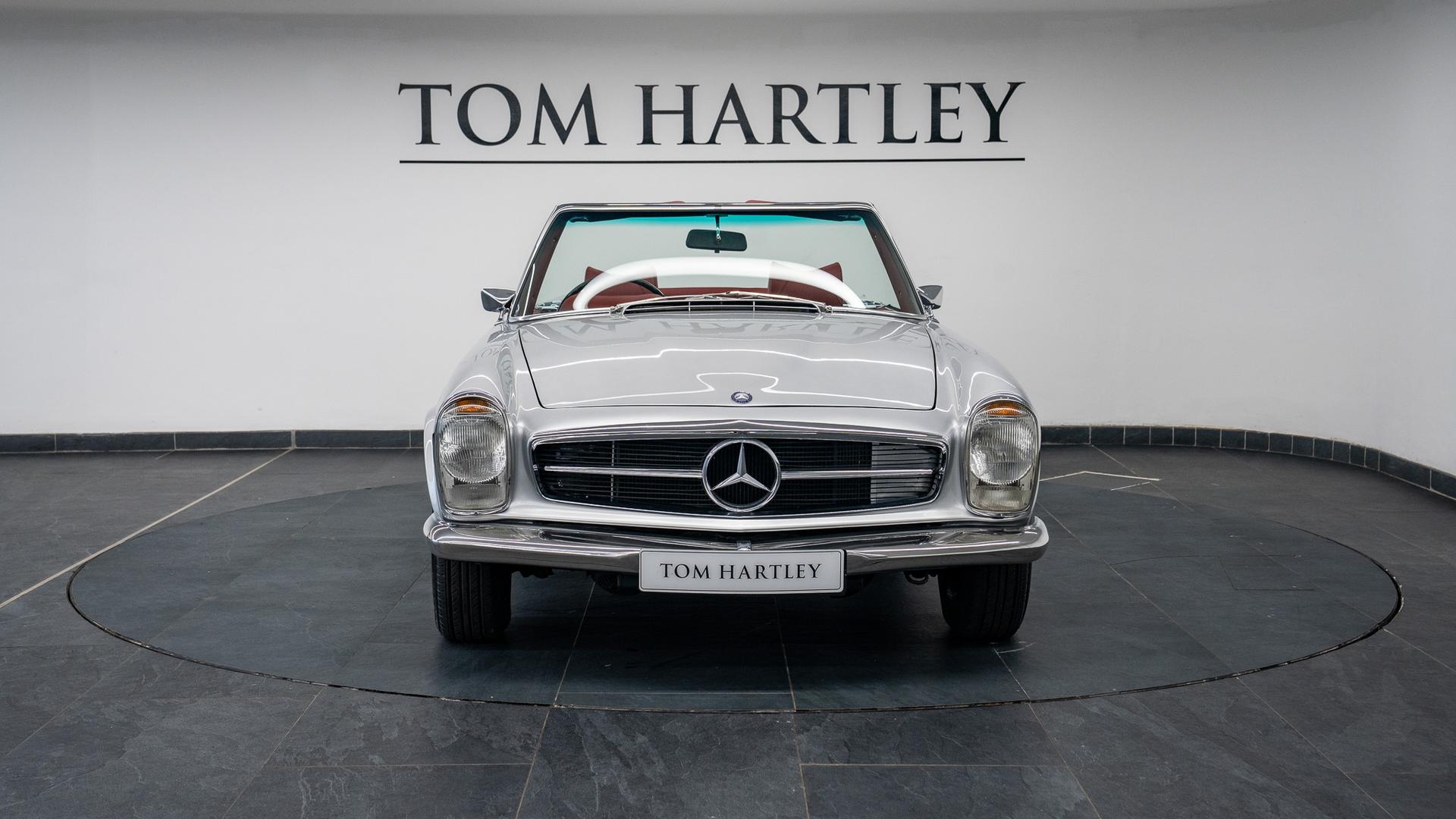 Mercedes-Benz 280 SL Photo 82fd726e-ae84-40a7-8699-8fab1a703521.jpg