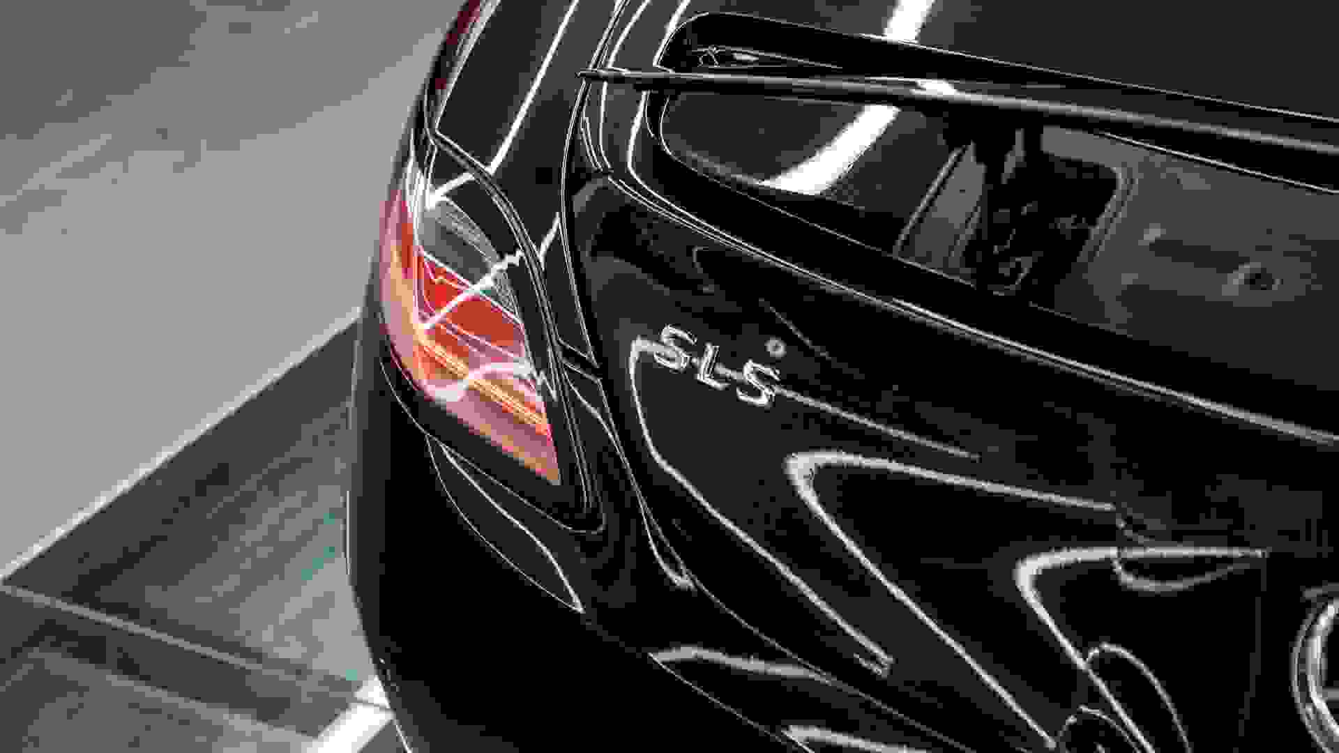 Mercedes-Benz SLS AMG Photo 82ff7653-546d-4c6c-8ba8-ae19dd4fff1f.jpg
