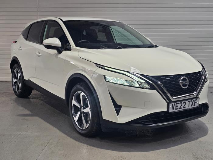 Used 2022 Nissan QASHQAI DIG-T N-CONNECTA MHEV WHITE at Windsors of Wallasey