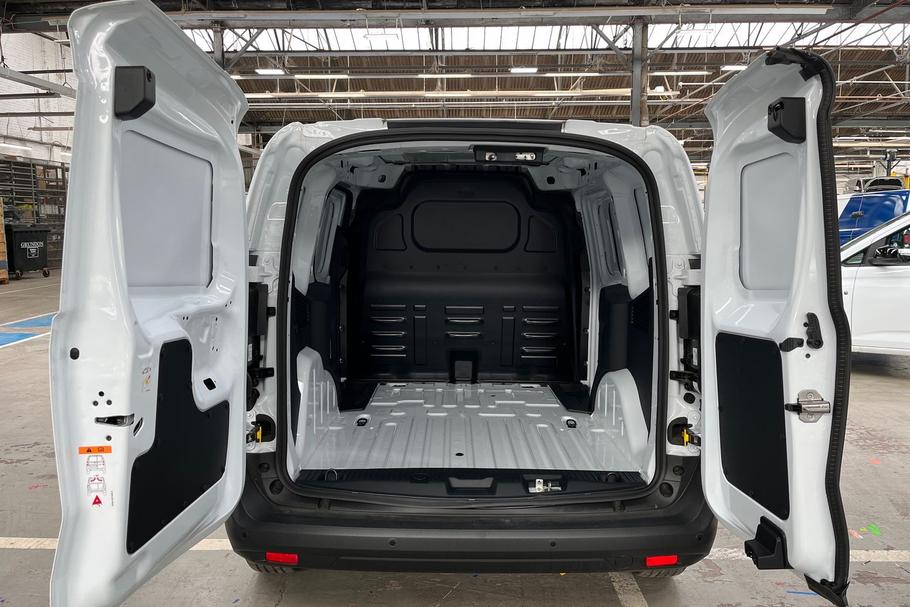 Used Ford TRANSIT COURIER COURIERLIM20 7