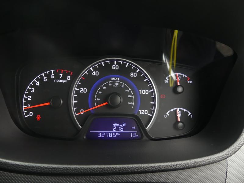 Hyundai i10 Photo 83139f0b-1d71-45f7-8602-5f8b26ca037c.jpg